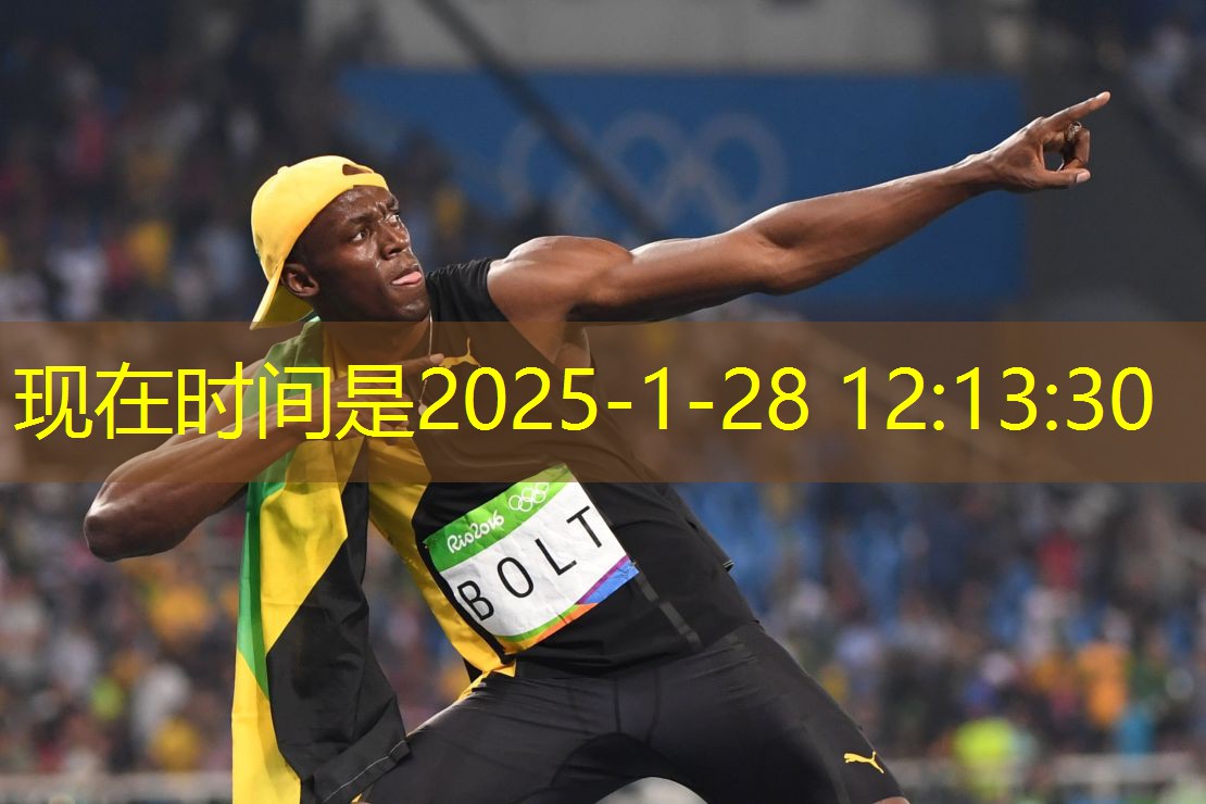 寶寶碰到乒乓球臺
